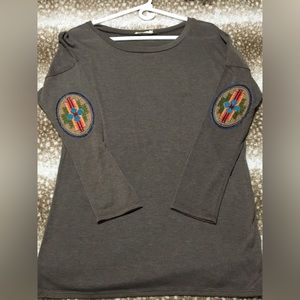 Long sleeve aztec elbow design womens